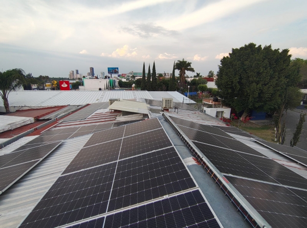 Incentivos Verdes: inversi&oacute;n, energ&iacute;a limpia y fortalecimiento de las MiPyMEs poblanas